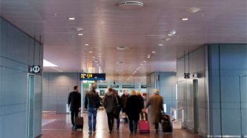 Terminal 5 på Arlanda har Philips downlights LuxSpace