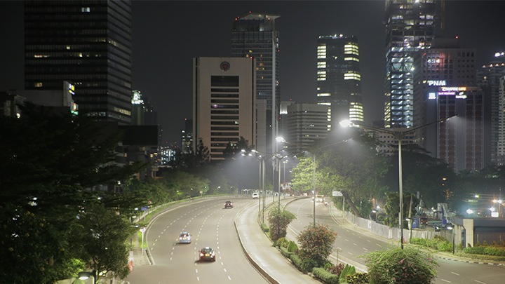 Connected street lighting Jakarta