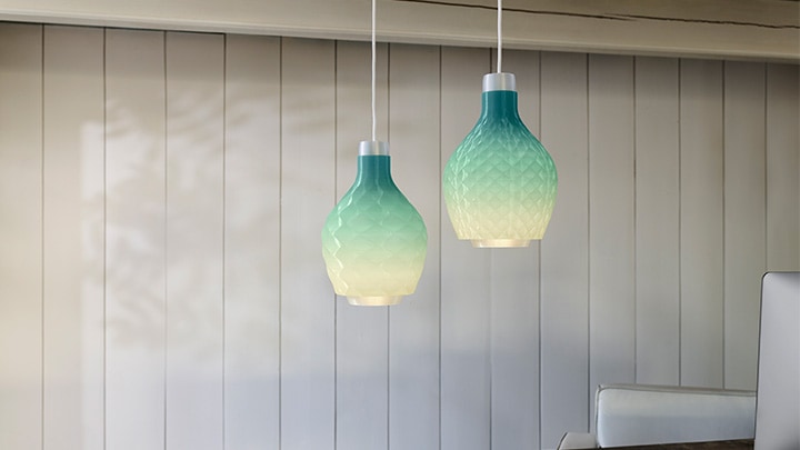 Coastal breeze&mdash; Cleaning the ocean, one lamp at a time