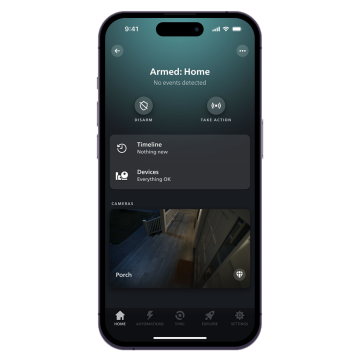 L’application Hue affiche des dispositifs Hue Secure activés avec une vidéo en direct d’une véranda, enregistrée par une caméra Hue Secure 2K.
