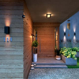 5 belysningsidéer för entrén som får ditt hus att sticka ut ur mängden